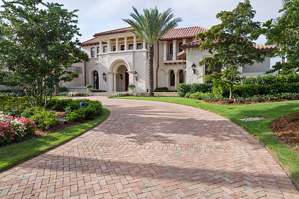 Best Brick Driveway Pavers  in Charlotte, MI